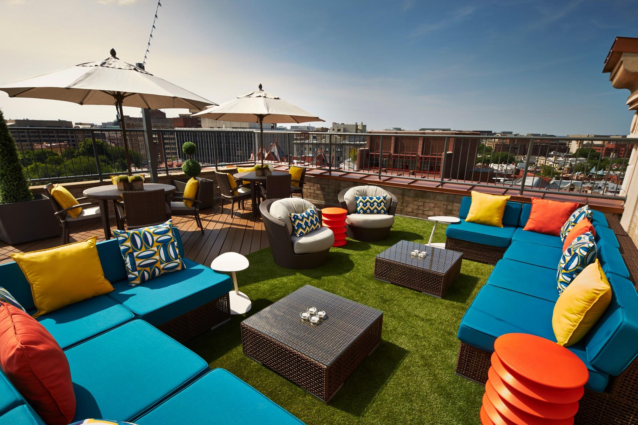 The Ven At Embassy Row, Washington, D.c., A Tribute Portfolio