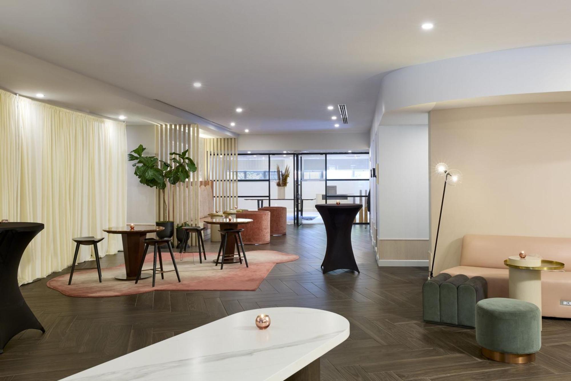 The Ven At Embassy Row, Washington, D.c., A Tribute Portfolio 4*
